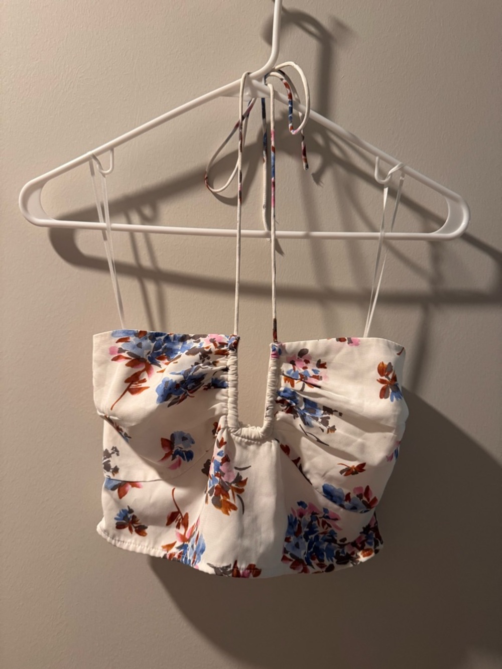 Abercrombie & Fitch White Floral Halter Crop Top with Blue & Rust Flowers